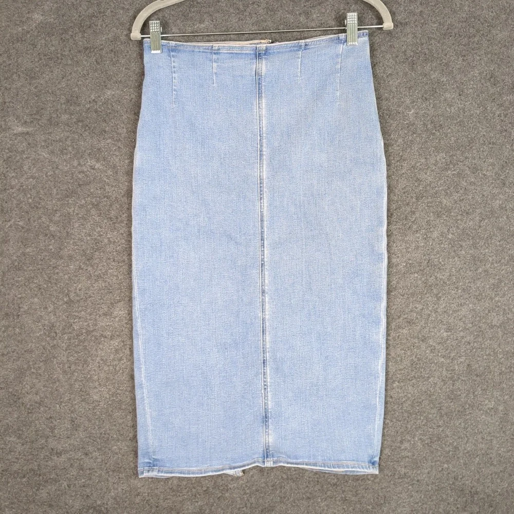 American Eagle Light Wash Blue Denim High Waisted Midi‎ Pencil Skirt Size 0